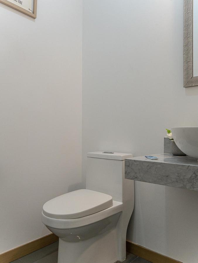 Apartamento 2br In Center Of Miraflores La Paz