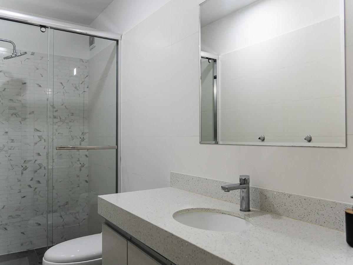 2br In Center Of Miraflores La Paz * Lima